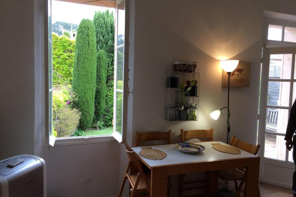 Appartement A 100 M Du Village De Porquerolles Exteriör bild